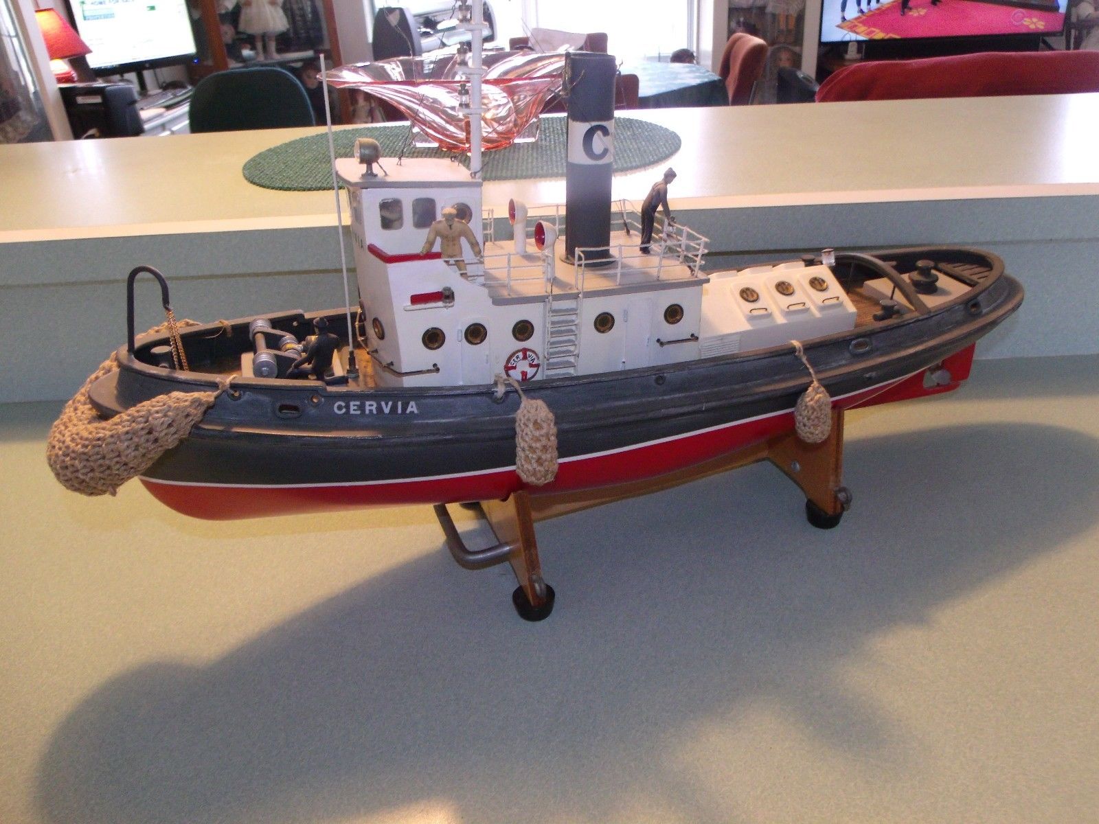 Notre Top 5 des plus beaux modèles de remorqueurs radio télécommandés ! 